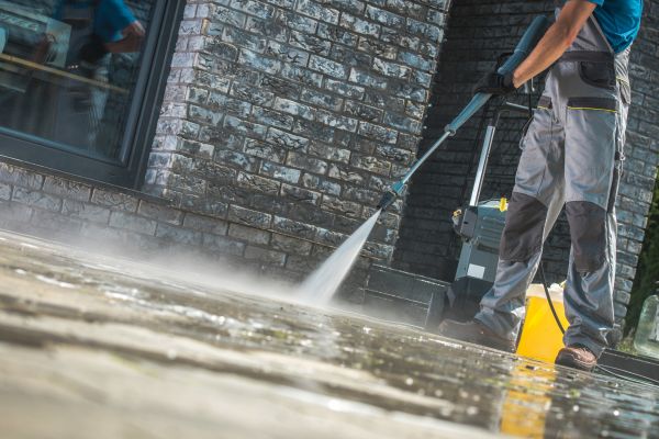 Storefront Pressure Washing in Orange