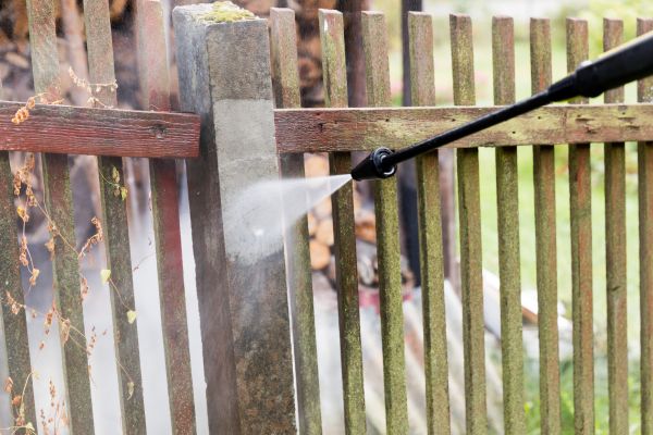 Fence Dirt Removal in Orange