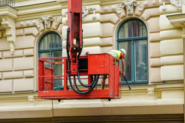Building Pressure Washing in Orange