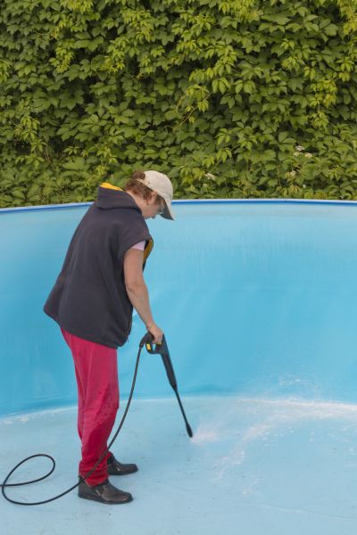 Pool Pressure Washing in Orange
