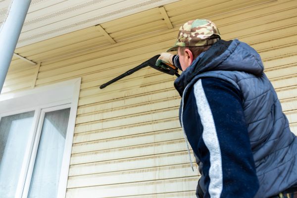 Vinyl Siding Pressure Cleaning in Orange