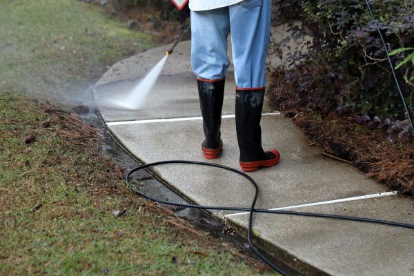 Sidewalk Pressure Cleaning in Orange