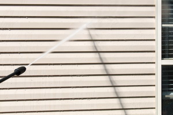 Apartment Power Washing in Orange